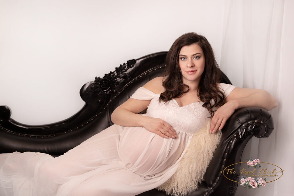 maternity expecting mum portrait white