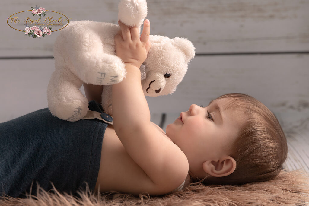 baby with teddy
